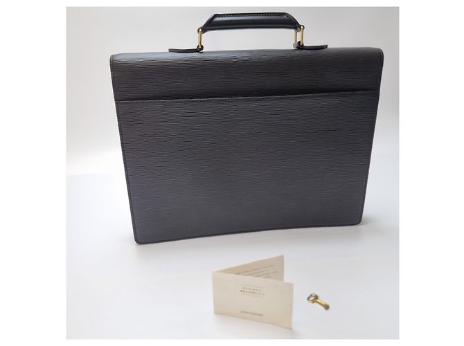 Louis Vuitton Borsetta Epi Serviette Unisex - vista 11