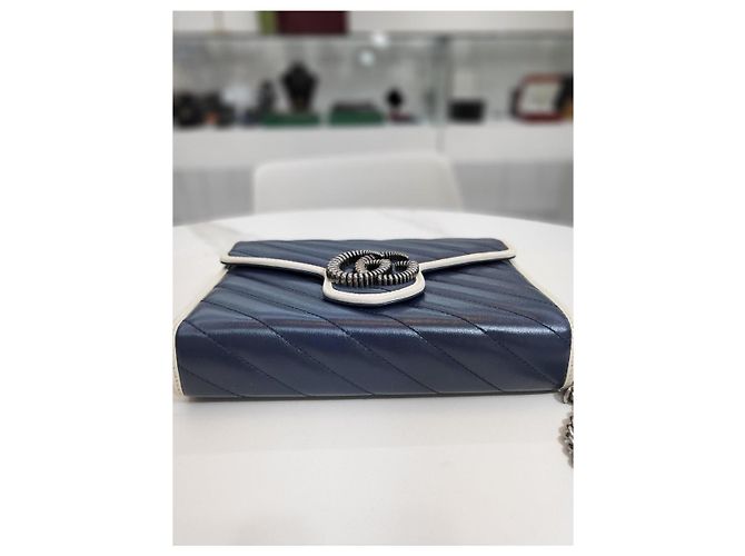 Gucci Mini borsa a tracolla GG Marmont Matelassé con catena - vista 10