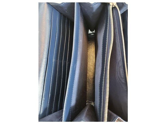 Gucci Mini borsa a tracolla GG Marmont Matelassé con catena - vista 11