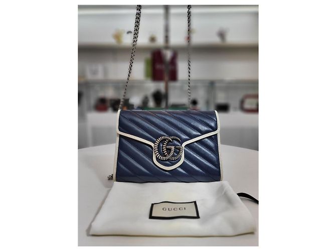 Gucci Mini borsa a tracolla GG Marmont Matelassé con catena - vista 4