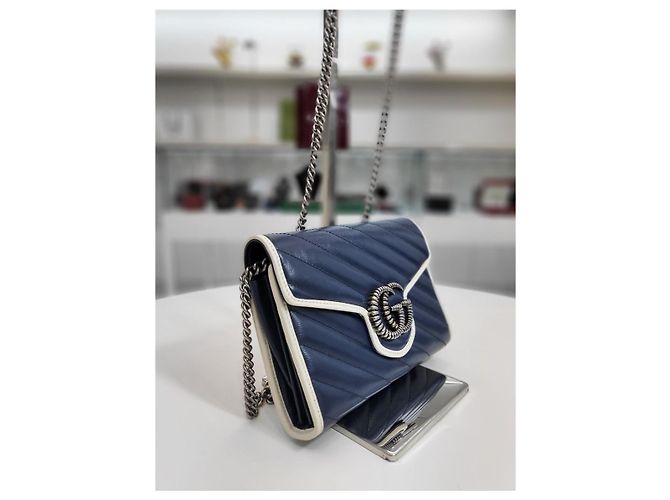 Gucci Mini borsa a tracolla GG Marmont Matelassé con catena - vista 8