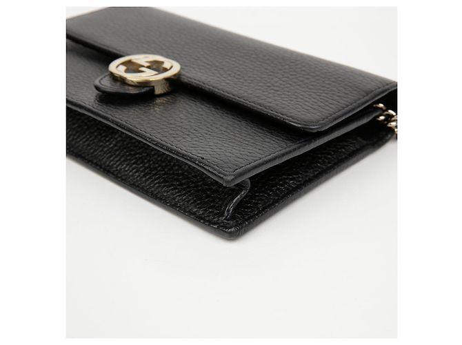 Gucci Borsa crossbody portafoglio mini catena Interlocking da donna Nero - view 10