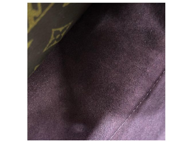 Louis Vuitton Montagne BB Monogram Tote Bag - vista 7