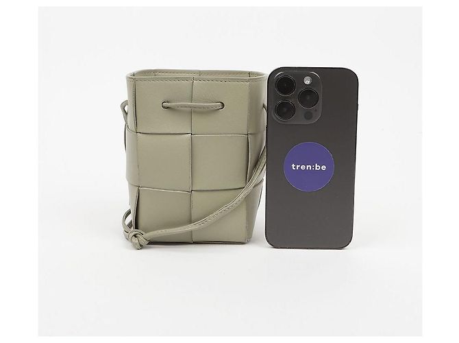 Bottega Veneta Mini Borsa a Secchiello Cassette in Pelle Trevertine - vista 7