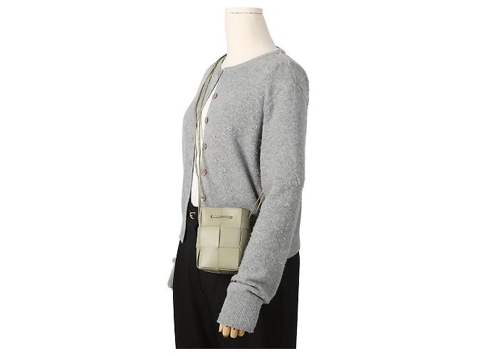 Bottega Veneta Mini Borsa a Secchiello Cassette in Pelle Trevertine - vista 9
