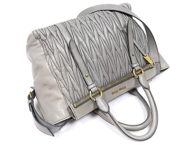 Miu Miu Graue Napa Matelassé Tote Bag - Ansicht 4