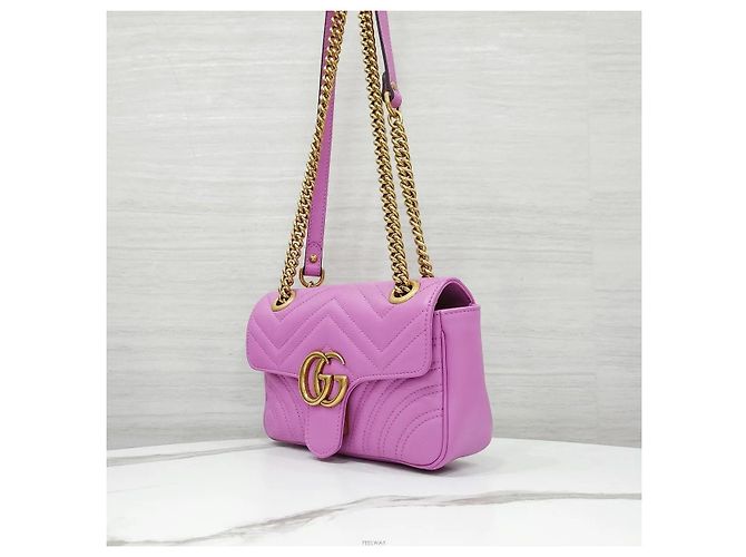 Gucci Mini borsa a tracolla con catena matelassé rosa - vista 2