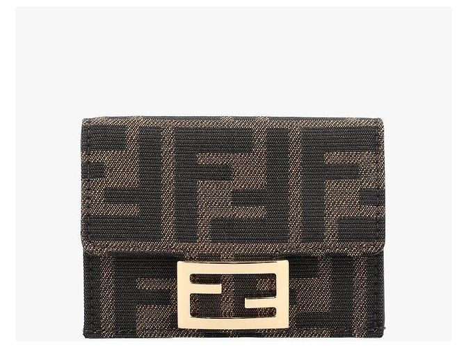 Fendi Cartera Micro Trifold Monogram - vista 2