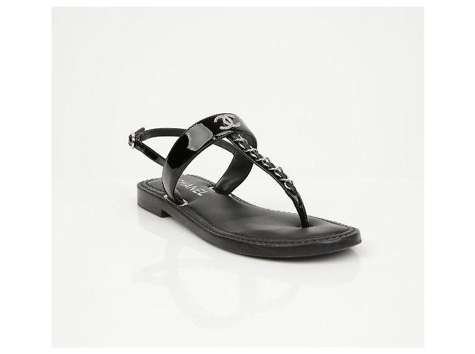 Chanel Sandali T-Strap Logo CC - vista 2