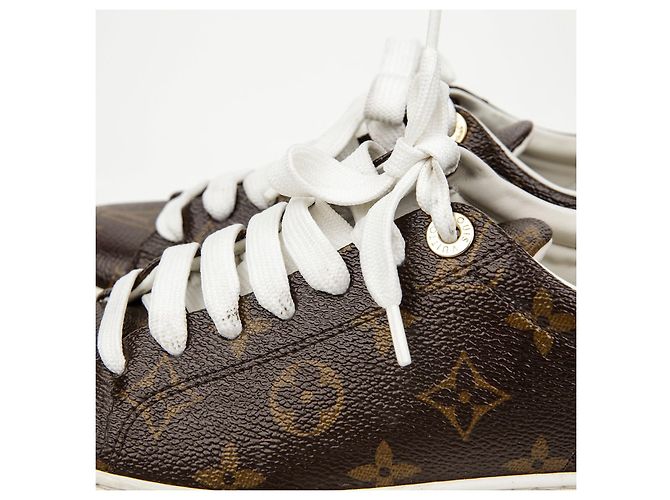 Baskets Louis Vuitton Timeout Marron Toile Enduite - vue 7