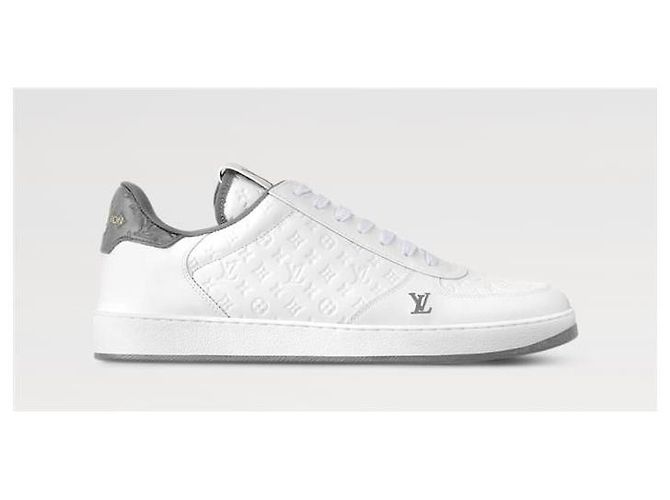 Louis Vuitton Sneakers Rivoli White Grey - vista 3