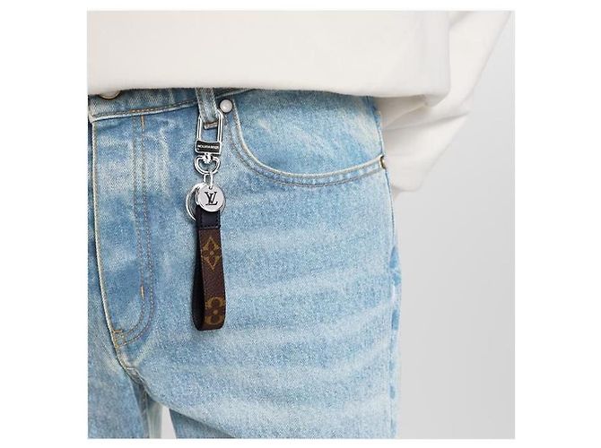 Louis Vuitton Monogram Slim Dragonne - vista 5