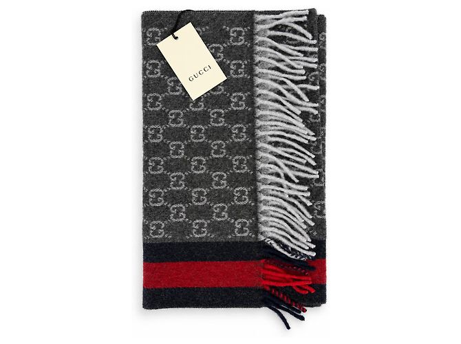 Gucci Sciarpa in cashmere e lana grigio antracite Monogram con strisce rosse e blu navy - vista 8