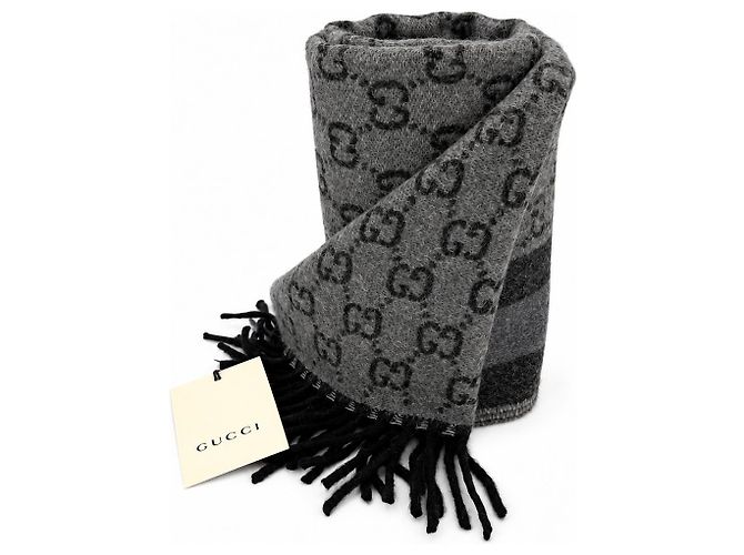 Gucci Écharpe en laine grise Monogram avec franges - vue 5