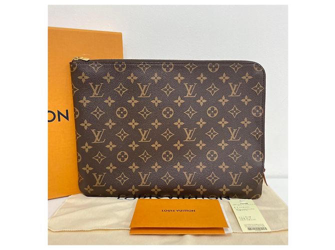 Louis Vuitton Monogram Etui Voyage MM - vista 2