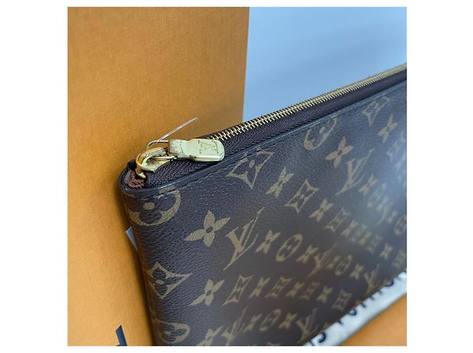 Louis Vuitton Monogram Etui Voyage MM - vista 3