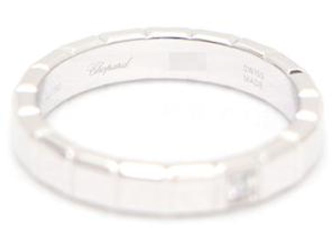 Chopard Anillo Medium Ice Cube en Oro Blanco y Diamantes Carat - vista 12