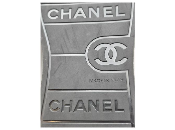 Chanel Tweed-Sneaker Unbenutzt - Ansicht 18