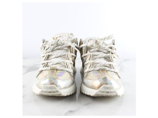 Louis Vuitton Zigzag Sneaker aus Metallic-Leder - Ansicht 3