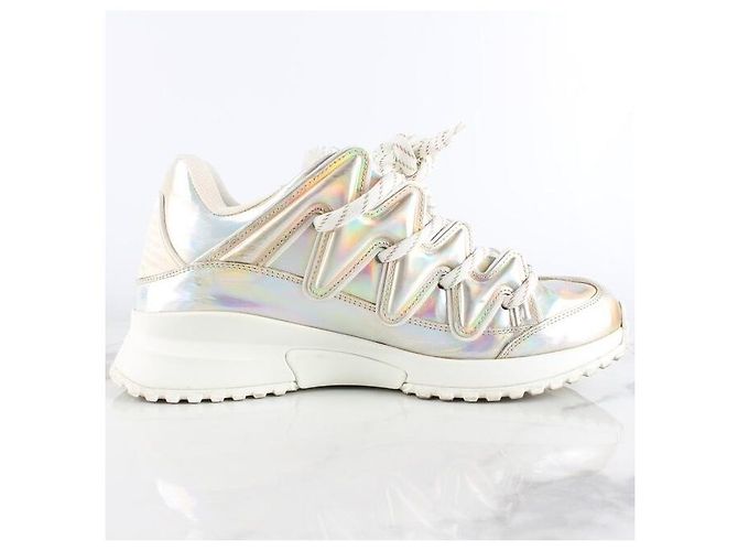 Louis Vuitton Zigzag Sneaker aus Metallic-Leder - Ansicht 6