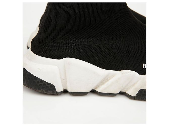 Balenciaga Sneakers Speed Runner Black White - vista 3
