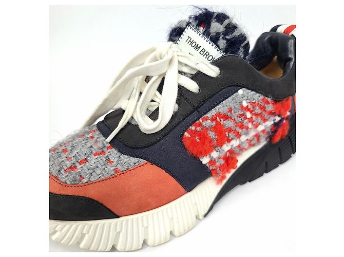 Thom Browne Sneakers in tweed scozzese da donna - vista 4