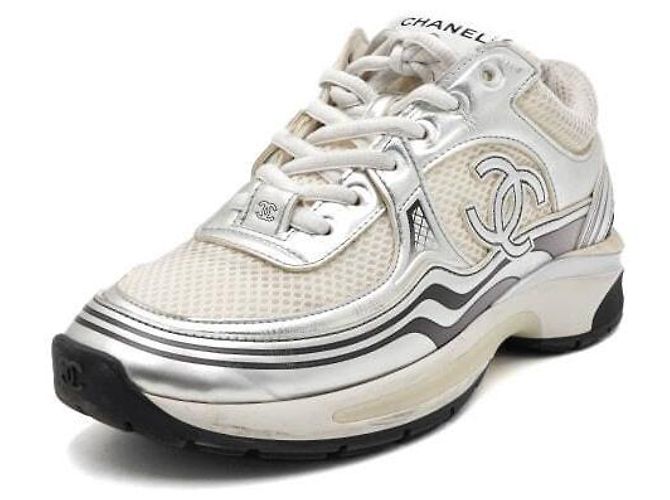 Chanel Sneakers Cruise CC White Silver - vista 2