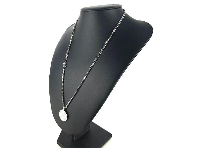 Louis Vuitton Collana con pendente Damier Staples - vista 2