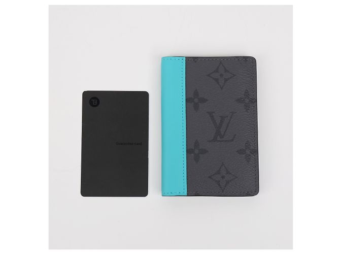 Louis Vuitton Pocket Organizer Cardholder - view 8