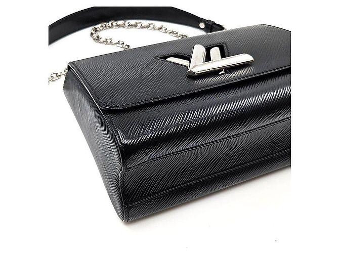 Louis Vuitton Epi Twist MM in pelle nera - vista 7
