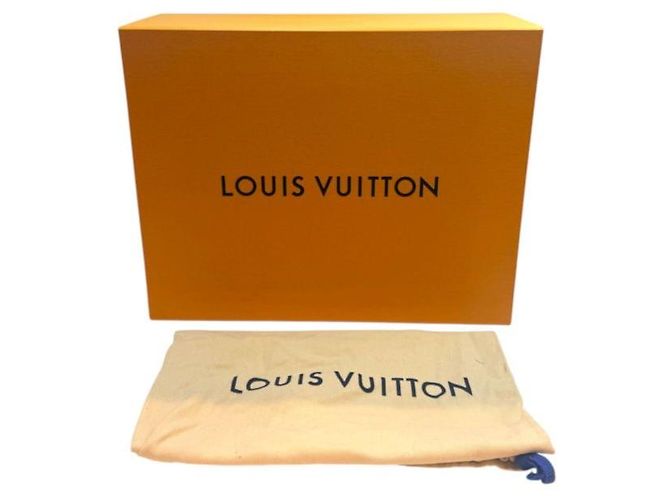 Louis Vuitton Monogram Everyday Mini Soft Trunk Green Chain Crossbody - vista 9