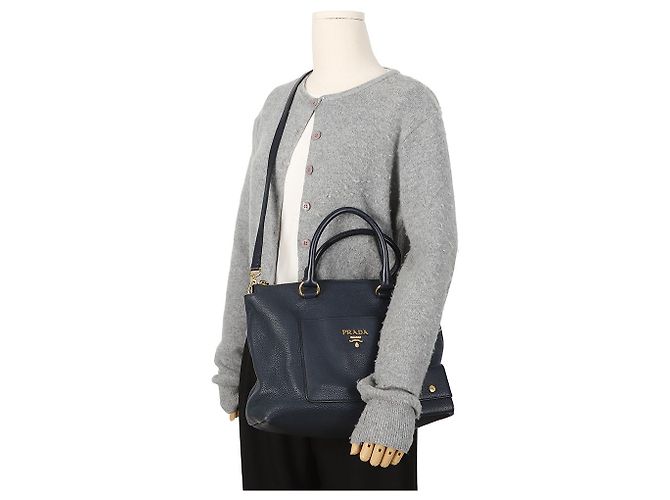 Prada Vitello Daino Schultertasche - Ansicht 11