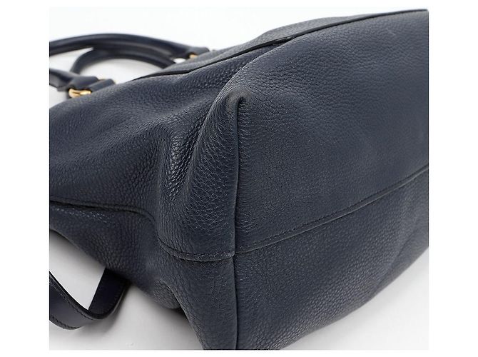 Prada Vitello Daino Schultertasche - Ansicht 8