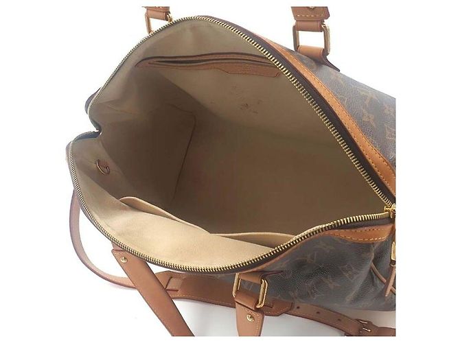 Louis Vuitton Monogram Retiro GM Sac à main - vue 9