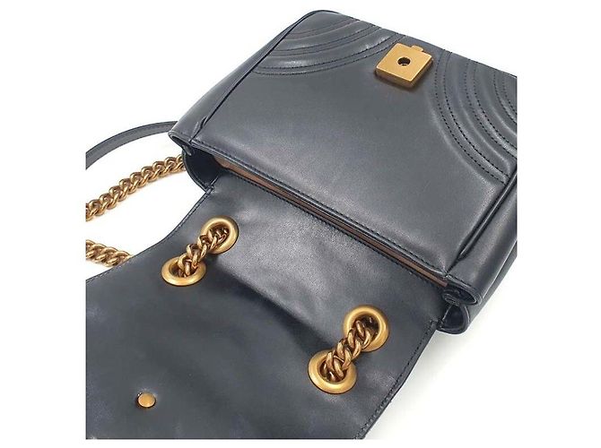 Gucci Marmont Matelassé Chain Shoulder - vista 9