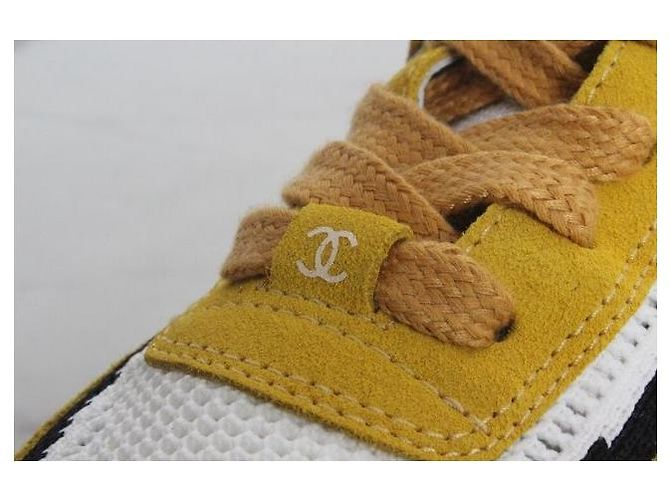 Chanel Strick-Sneaker mit CC-Logo Gelb - Ansicht 7