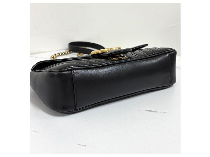 Gucci Borsa a tracolla e spalla GG Marmont Matelassé con catena Nero - vista 11