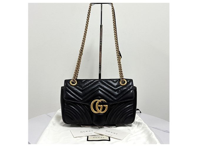 Gucci Borsa a tracolla e spalla GG Marmont Matelassé con catena Nero - vista 6