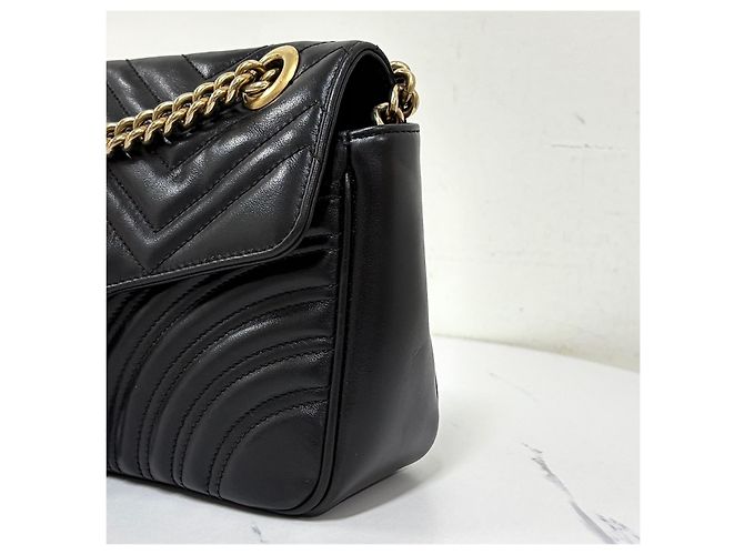 Gucci Borsa a tracolla e spalla GG Marmont Matelassé con catena Nero - vista 8