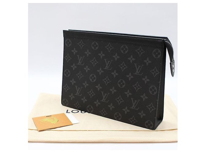 Louis Vuitton Pochette Voyage MM Monogram Eclipse - vista 2