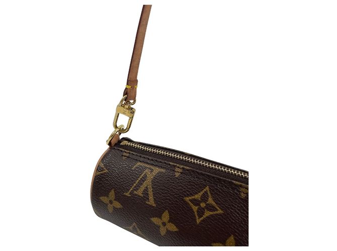 Louis Vuitton Pouch Monogram Mini Papillon - vista 5