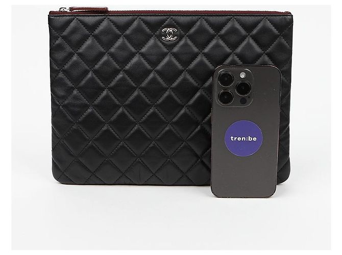 Chanel Classic New Medium Lambskin Clutch Black Silver - vista 7