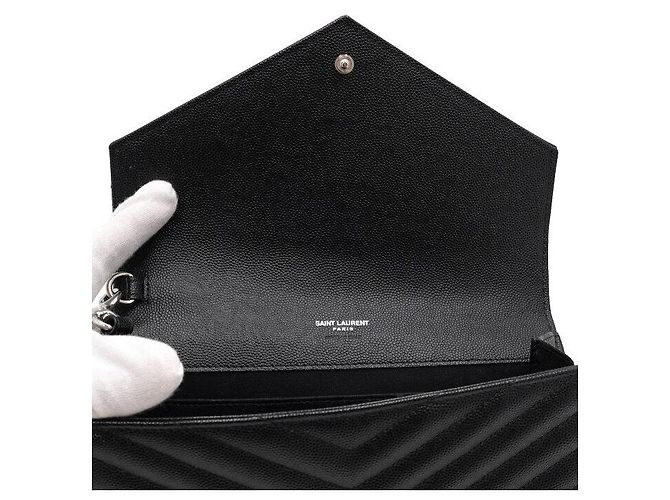 Autre Marque Borsa Clutch a Patta e Tracolla con Monogramma in Rilievo - vista 6