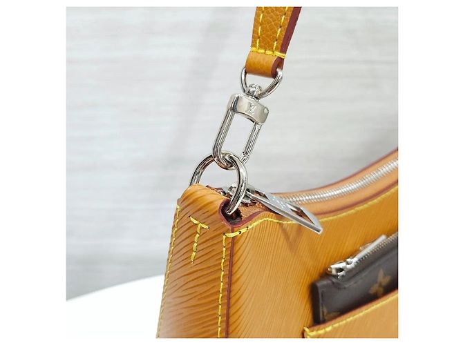 Louis Vuitton Borsa a tracolla Marela Epi Gold Miel - vista 5