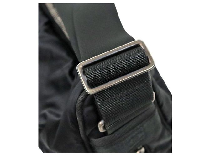 Chanel Borsa a spalla sportiva in nylon nero - vista 10