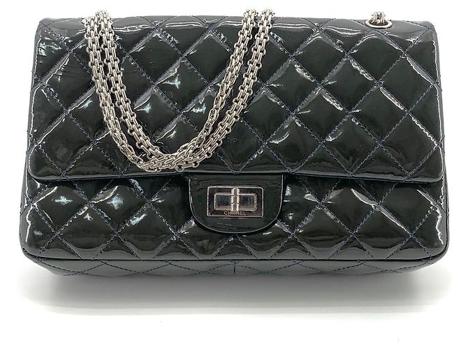 Chanel Borsa a tracolla Large Maxi Flap in vernice - vista 10
