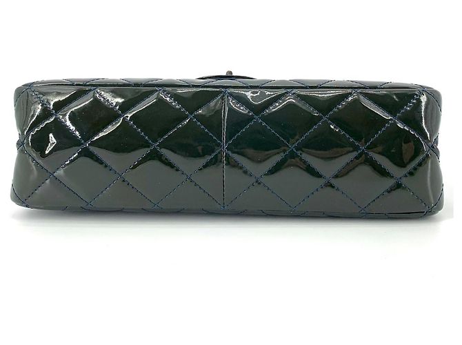 Chanel Borsa a tracolla Large Maxi Flap in vernice - vista 14