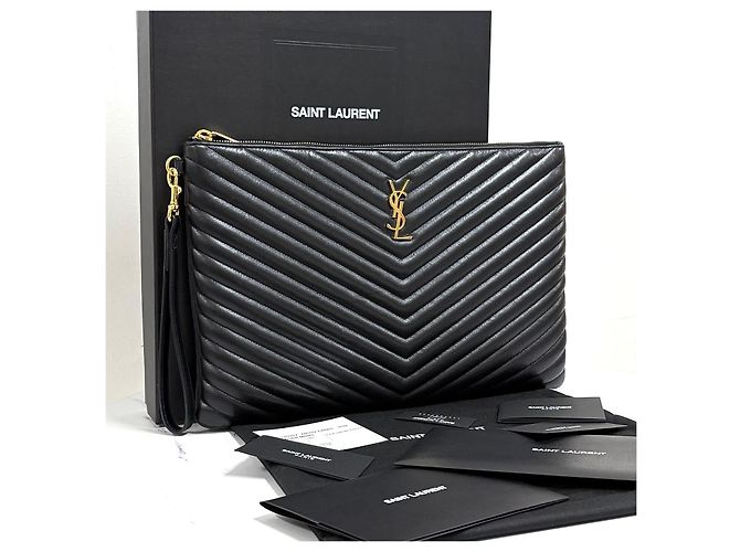 Autre Marque Clutch Monogram Matelassé Black - vista 2