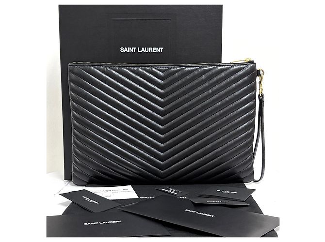 Autre Marque Clutch Monogram Matelassé Black - vista 3