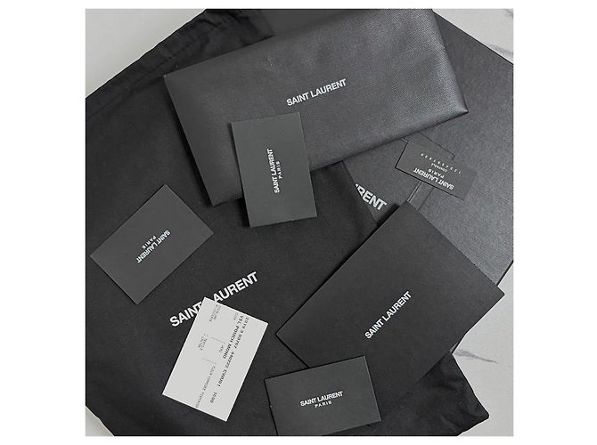 Autre Marque Clutch Monogram Matelassé Black - vista 6